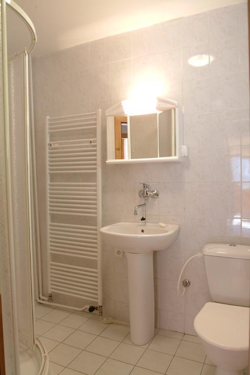Domcek U Milana Villa Liptovske Revuce Buitenkant foto